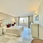 Magna Marbella - Apartamento De Lujo Y Golf En Zona De Puerto Banus
