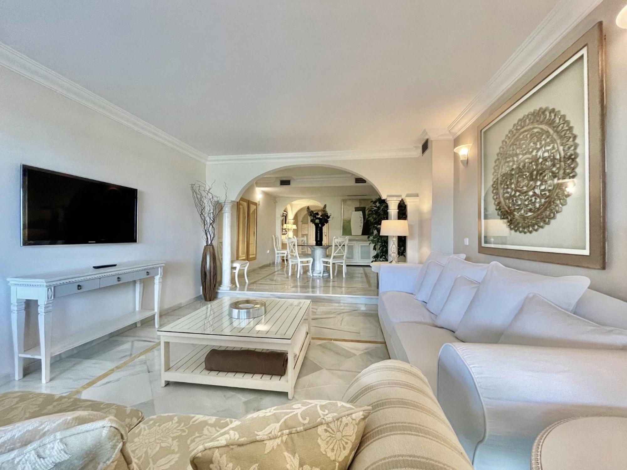 Magna - De Lujo Y Golf En Zona De Puerto Banus